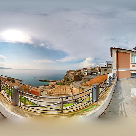 Il Casalino Apartment Pizzo  Luaran gambar