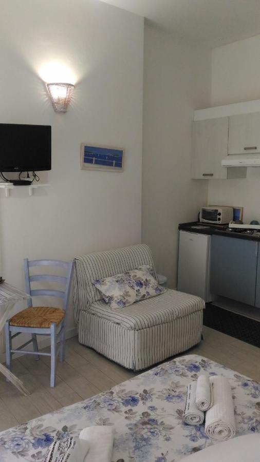 Il Casalino Apartment Pizzo  Luaran gambar
