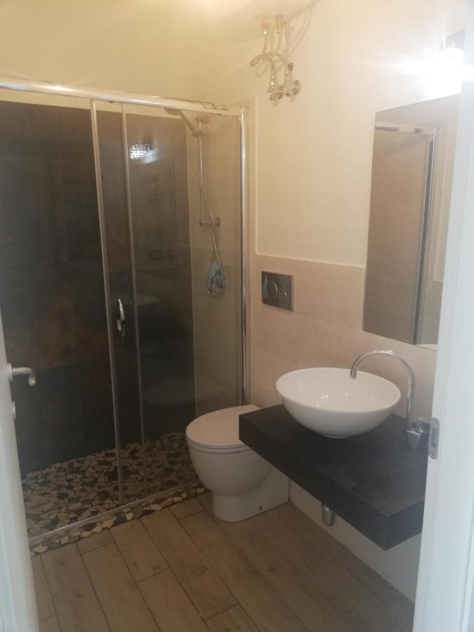Il Casalino Apartment Pizzo  Luaran gambar