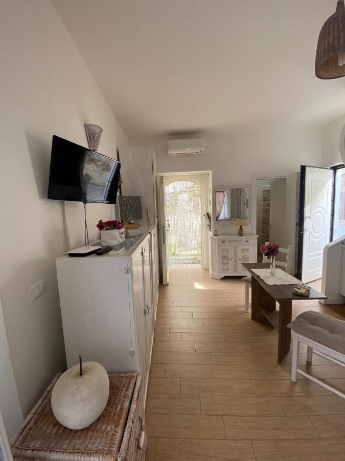 Il Casalino Apartment Pizzo  Luaran gambar
